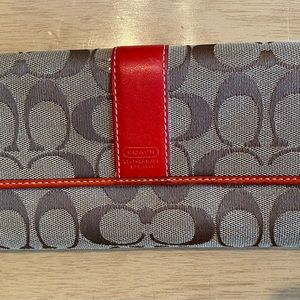 Coach wallet